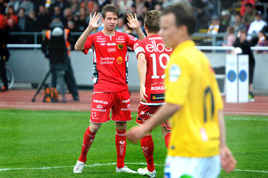 Elfsborgs Marcus Rohdén jublar med Simon Hedlund