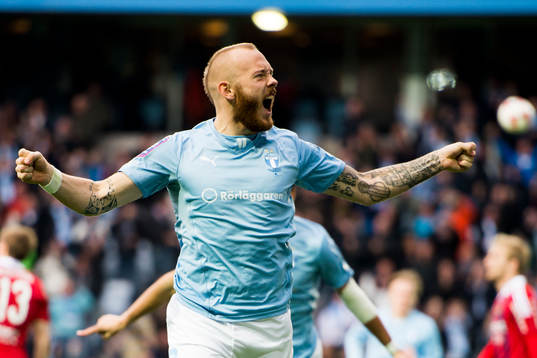 Malmö FFs Magnus Eriksson jublar