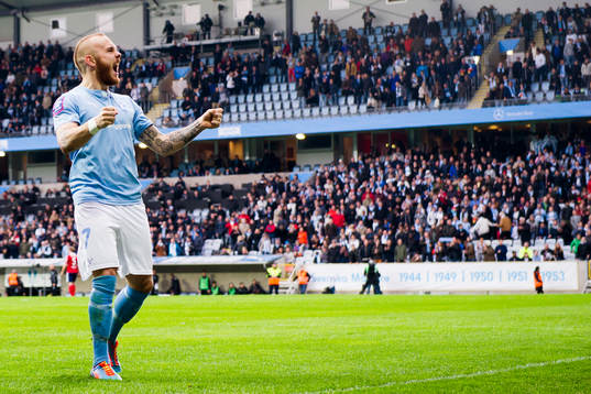 Malmö FFs Magnus Eriksson jublar