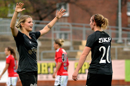 Göteborgs Manon Melis jublar