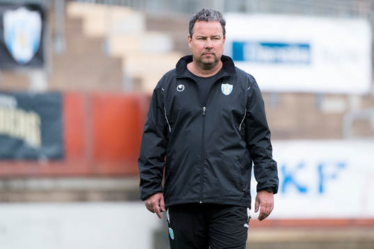 Göteborgs tränare Stefan Rehn innan fotbollsmatchen i