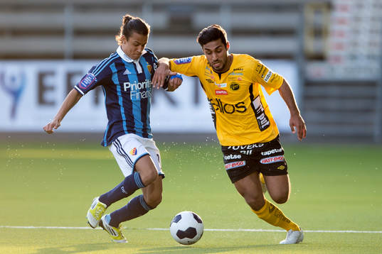 Elfsborgs Arjan Mostafa (h) och Djurgårdens Nikodemus