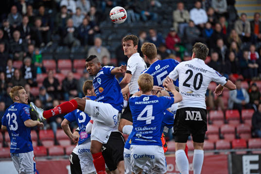 Shpetim Hasani i ÖSK i nickduell