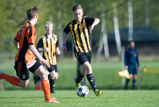 IFK Hässleholms Theo Ekström i matchen i