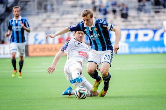 Brommapojkarnas Gabriel Petrovic och Djurgårdens Simon
