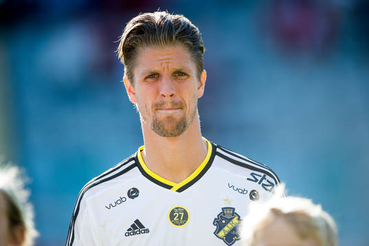 s Martin Lorentzson innan fotbollsmatchen i Allsvenskan
