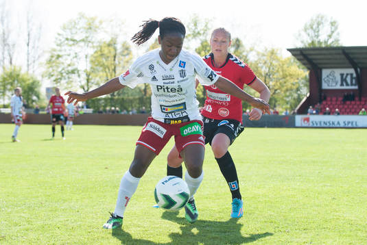 Piteås Francisca Ordega i matchen i damallsvenskan mellan