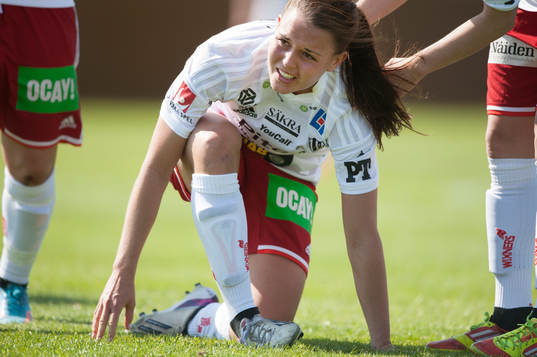 Piteås Emilia Appelqvist skadades i matchen i