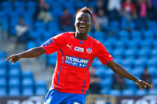 Helsingborgs David Accam jublar