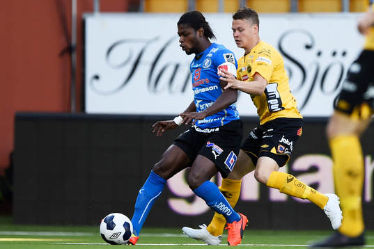Halmstads Joseph Baffo och Elfsborgs Marcus Rohdén