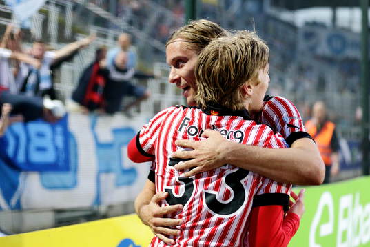 Malmös Markus Halsti kramar om Emil Forsberg