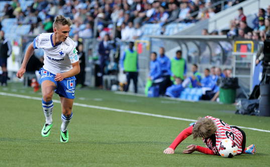 Norrköpings Linus Wahlqvist och Malmös Emil Forsberg som