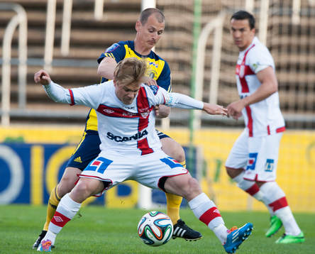 Ängelholms Jakob Augustsson och Assyriskas Christopher