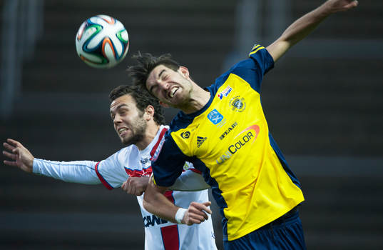 Ängelholms Muamet Asanovski i matchen i Superettan i