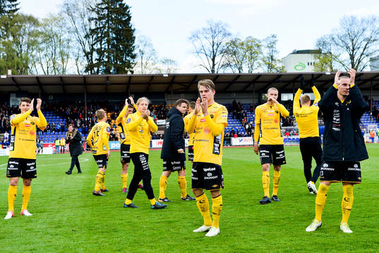 Elfsborgs spelar tackar publiken