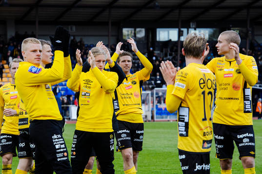 Elfsborgs spelare jublar