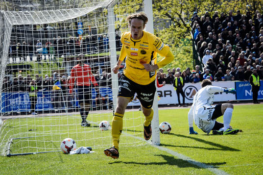 Elfsborgs Viktor Prodell gör 0-1
