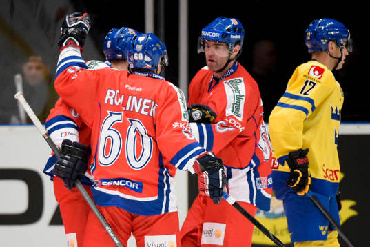 Tjeckiens Tomas Mojzis, Tomas Rolinek och Jaromir Jagr