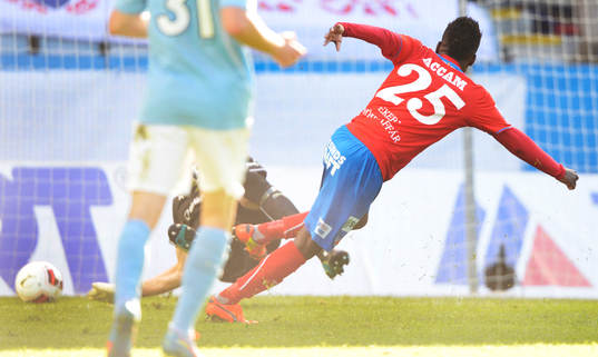 Helsingborgs David Accam gör ett otroligt solomål som