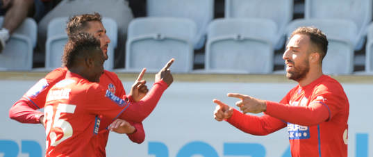 Helsingborgs Abdul Khalili har gjort 0-1 och Helsingborg