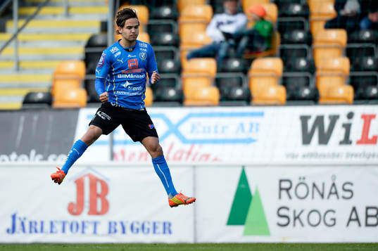 Halmstads Kristinn Steindorsson jublar