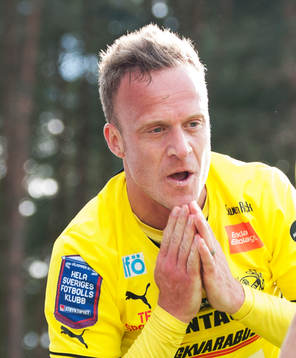 Mjällbys Marcus Ekenberg har gjort 2-1 på övertid i