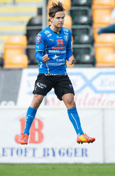 Halmstads Kristinn Steindorsson  i matchen i allsvenskan