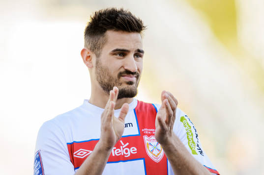 Assyriskas Sotiris Papagiannopoulos innan fotbollsmatchen i