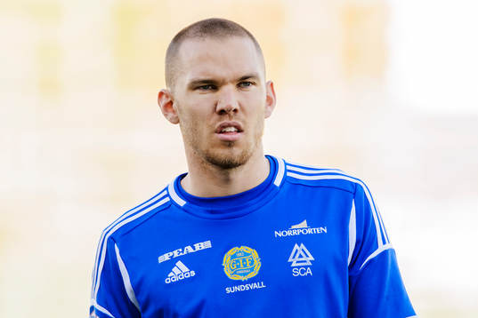 Sundsvalls Marcus Danielson innan fotbollsmatchen i