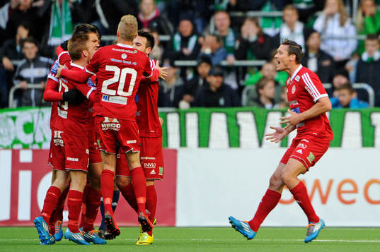 Värnamos Martin Claesson jublar