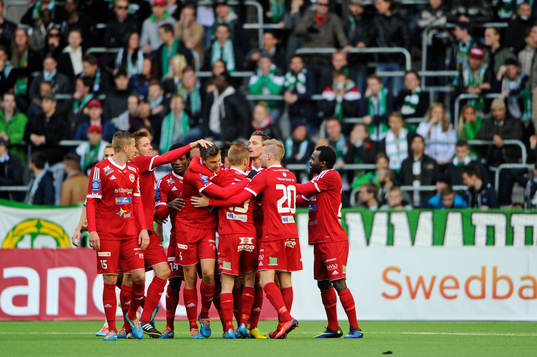 Värnamos Martin Claesson jublar