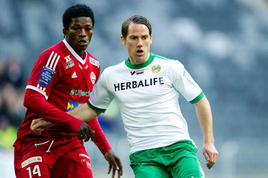 Värnamos Benjamin Fadi mot Hammarbys Johan Persson