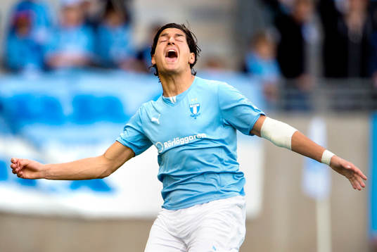 Malmö FFs Miiko Albornoz reagerar