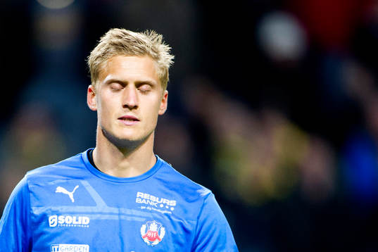 Helsingborgs målvatk Pär Hansson deppar