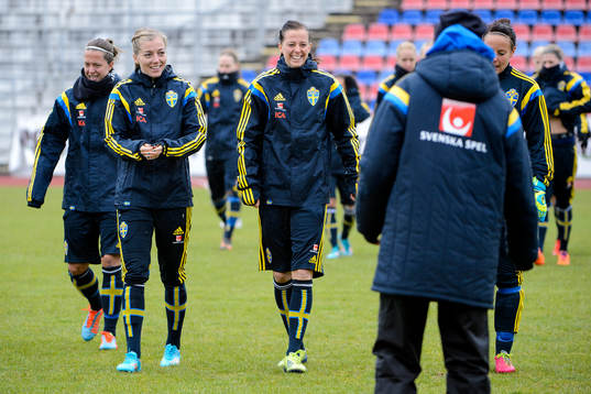 Sveriges Linda Sembrant och Lotta Schelin