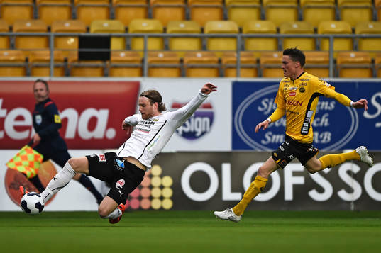 Mjällbys Gudmann Thorisson och Elfsborgs Lasse Nilsson