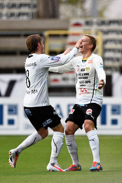 Mjällbys Mattias Håkansson jublar