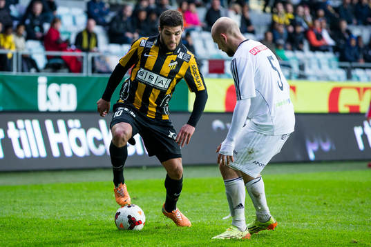 Häckens Moestafa El Kabir mot Brommapojkarnas Kristinn