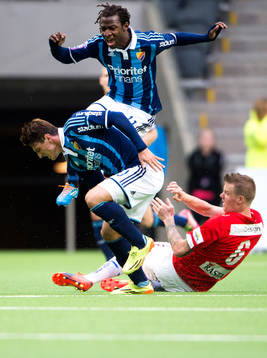 Kalmars Marcus Nilsson fäller Djurgårdens Erton
