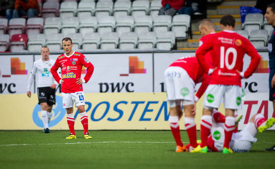 Falkenbergs Calle Wede och Anton Wede deppar