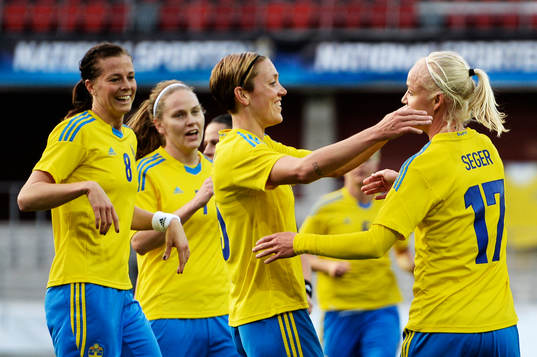 Bläddra bland fler bilder av Fotboll, Dam, VM-kval, Sverige - Nordirland