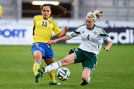 Sveriges Malin Diaz och Nordirlands Nadene Caldwell