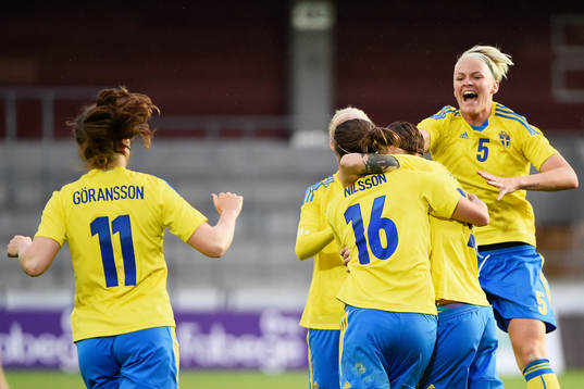 Sveriges Lina Nilsson jublar