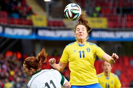 Sveriges Antonia Göransson och Nordirlands Marissa