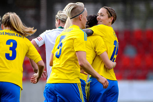 Sveriges Therese Sjögran firar