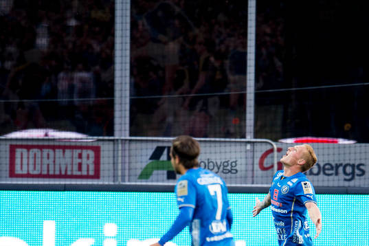 Halmstads Gudjón Baldvinsson jublar