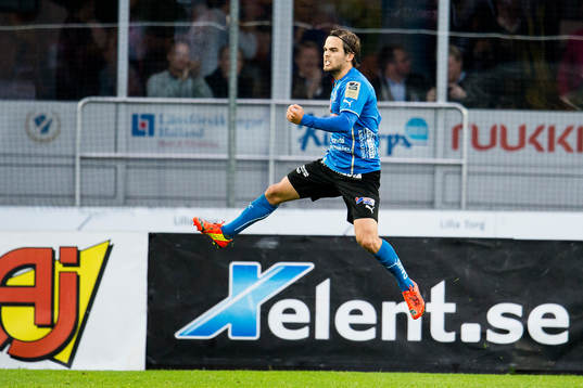 Halmstads Kristinn Steindorsson jublar