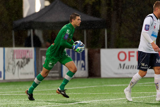 Emil Hedvall, Målvakt Gefle