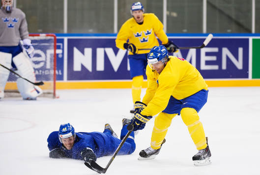 Nicklas Danielsson slänger sig