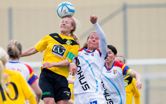 Ältas  Elin Ekblom-Bak  i en nickduell med Hovås Billdals